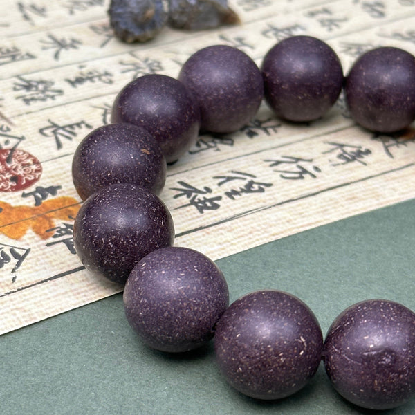 Xi Ji Wan Herbal Bracelet | Enhances Your Natural Glow