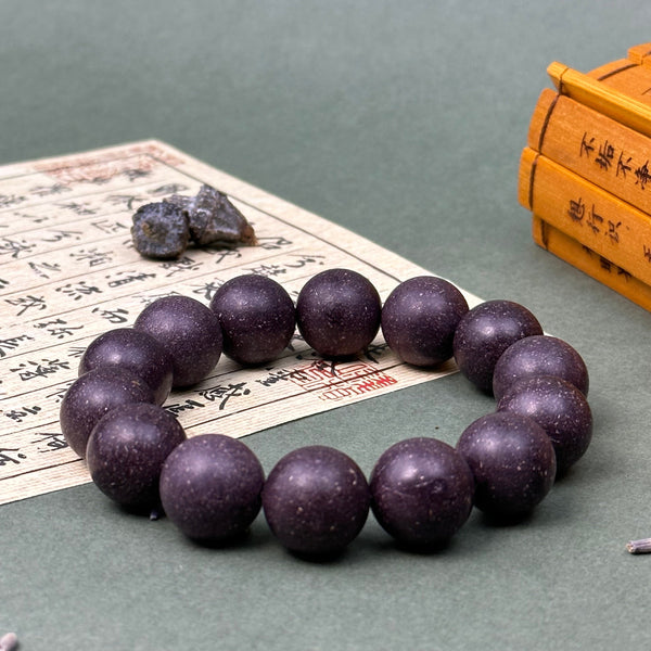 Xi Ji Wan Herbal Bracelet | Enhances Your Natural Glow