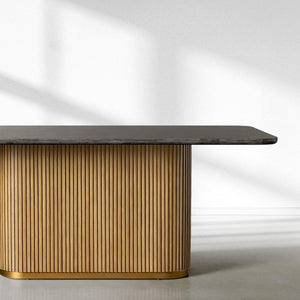 Finnley Dining Table