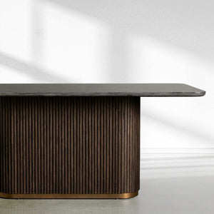 Finnley Dining Table