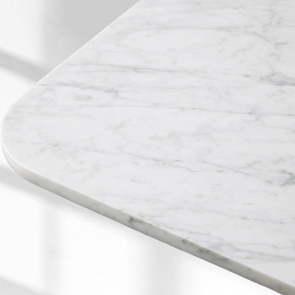 Finnley Dining Table