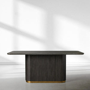 Finnley Dining Table